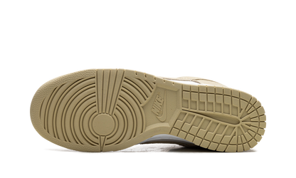 Dunk Low SE "Team Gold Suede" FQ8249 102