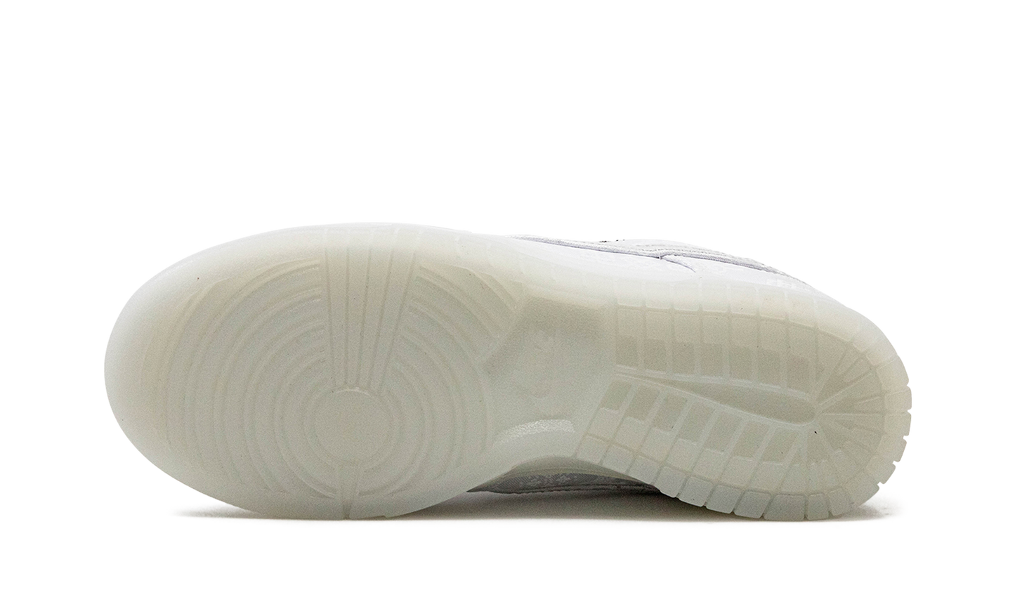 Dunk Low "Fragment Design - Clot" FN0315 110