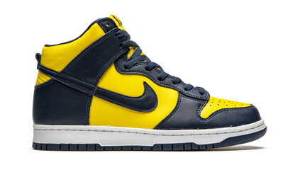 Dunk High SP "Michigan" CZ8149 700